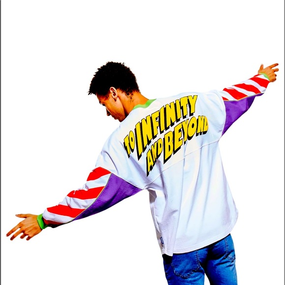 Disney Other - Men’s Buzz Lightyear Shirt